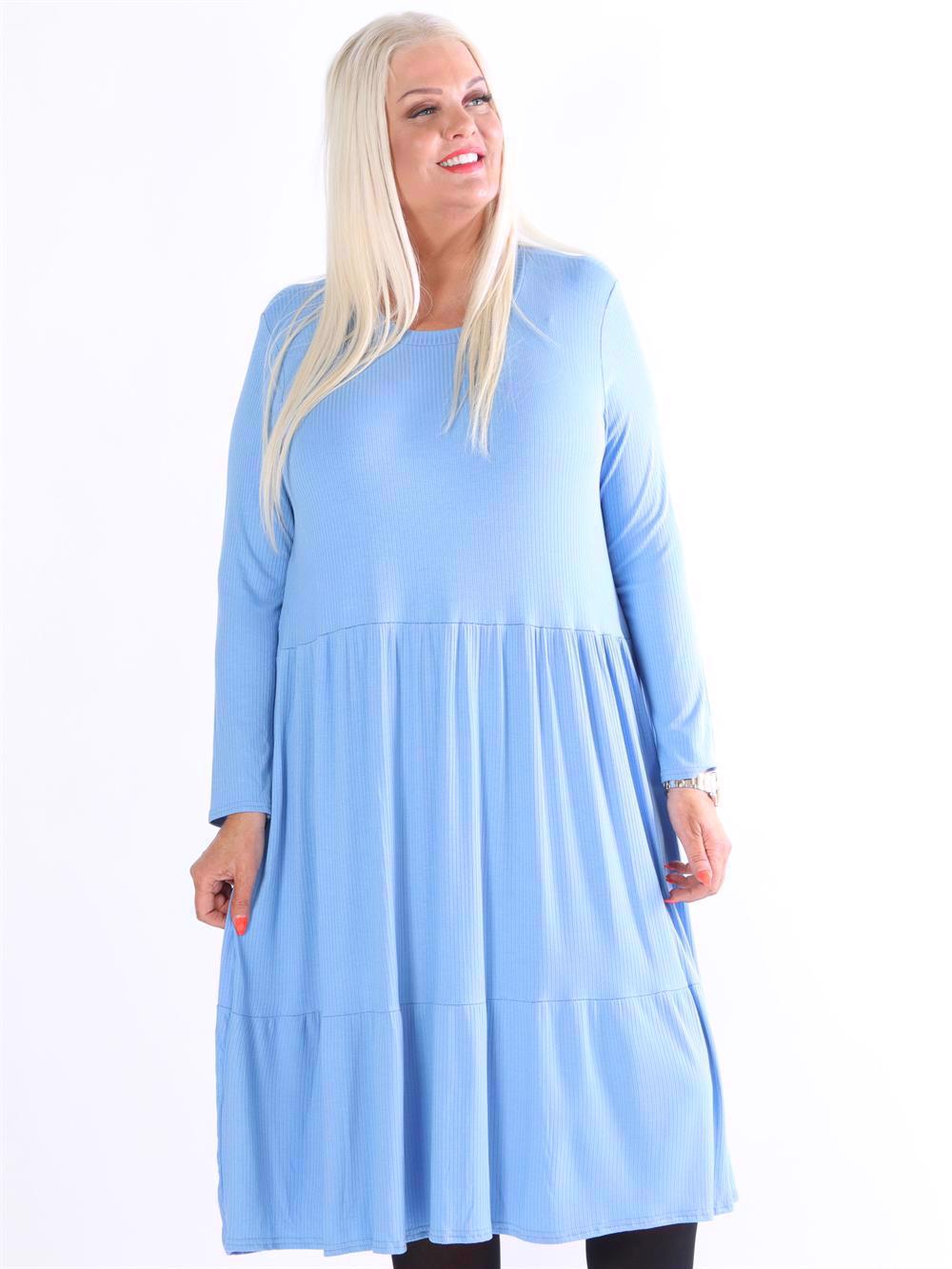 Aika - Lång klänning i stretchigt mjukt tyg